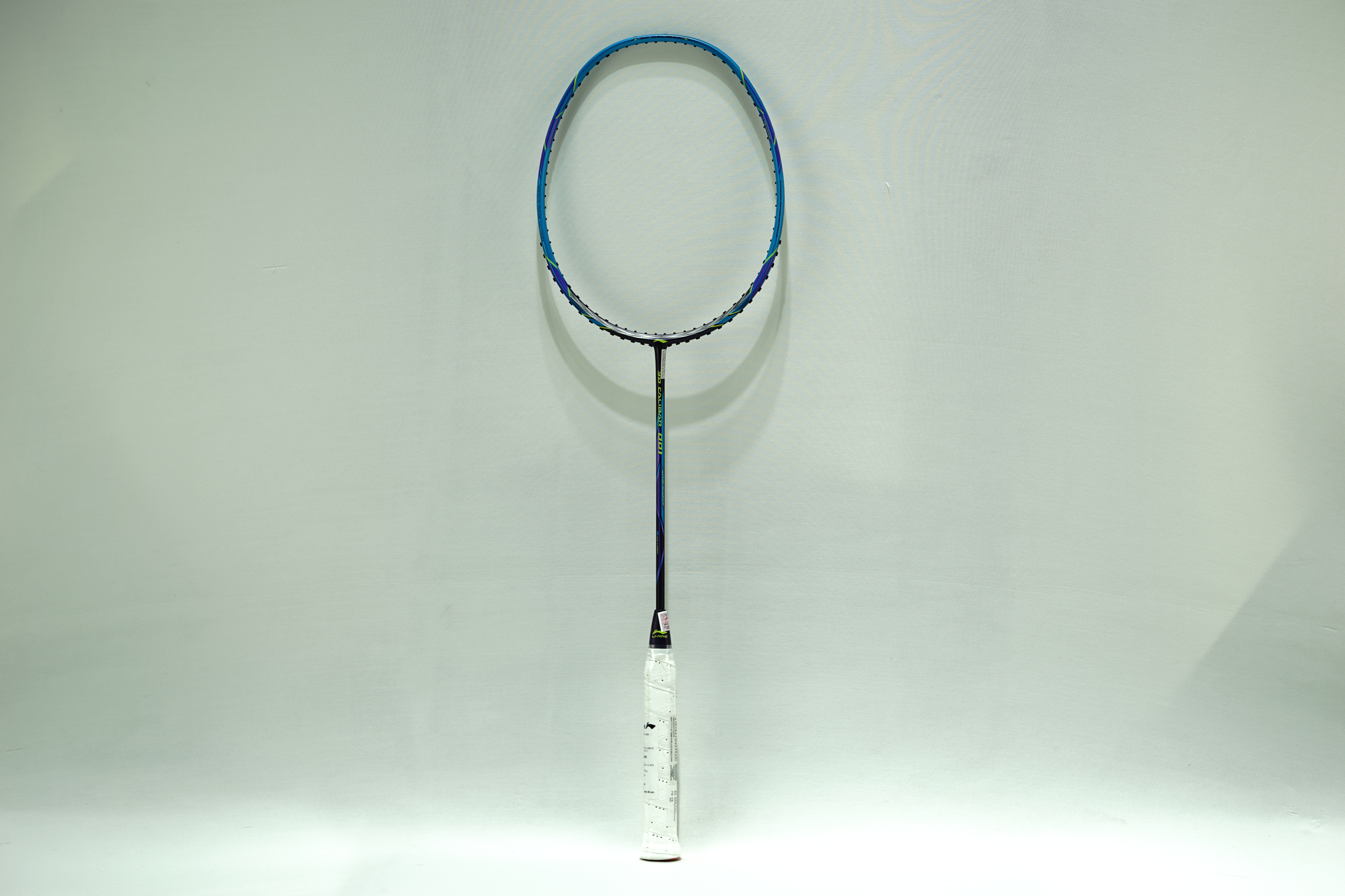 VỢT CẦU LÔNG LINGING CALIBAR 001